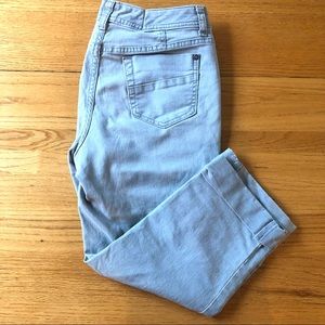 A.N.A sage green stretch denim capri pants. Size 6